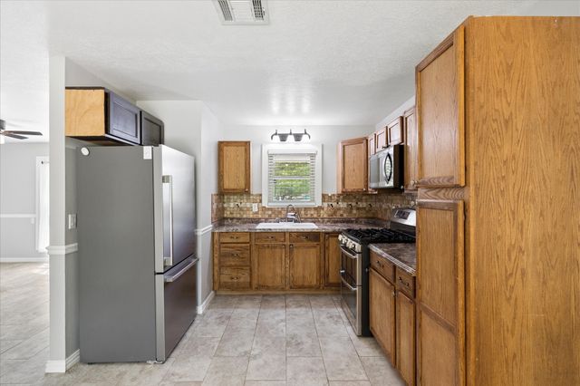 4806 Jaycrest Court, Fort Worth, TX 76135