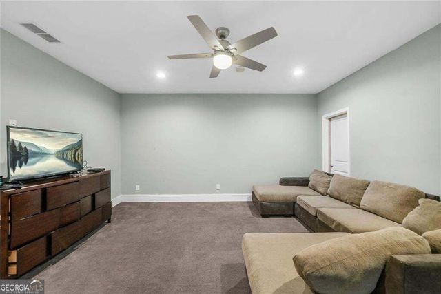 9904 Ashford Green Way, Douglasville, GA 30135