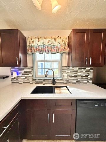 11100 4th Avenue #28, Everett, WA 98204