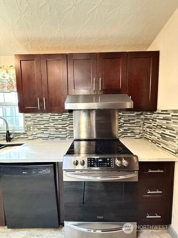 11100 4th Avenue #28, Everett, WA 98204