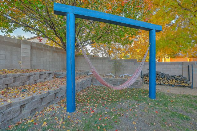 6332 Calle Tesoro NW, Albuquerque, NM 87114