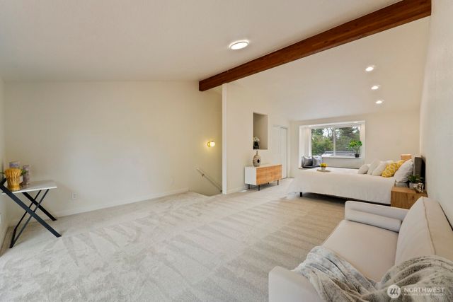 18045 3rd Ave NE, Shoreline, WA 98155