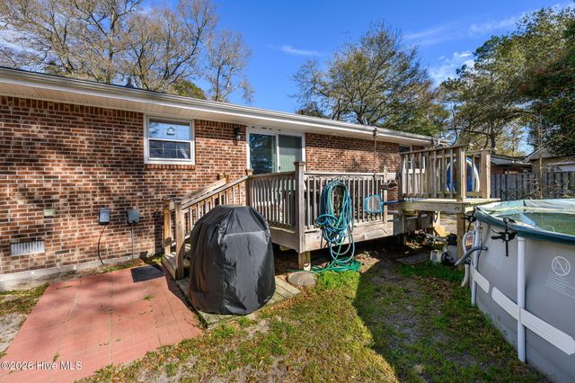 1032 High Point Avenue SW, Calabash, NC 28467