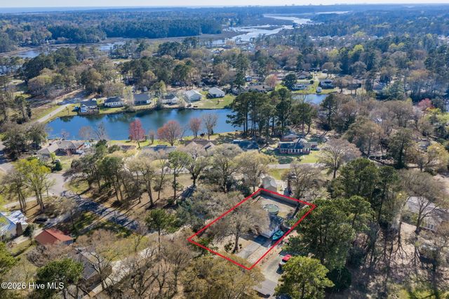 1032 High Point Avenue SW, Calabash, NC 28467