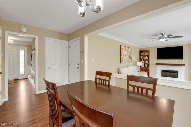 10287 Laura Lane, Twinsburg, OH 44087