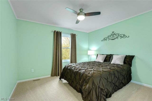 10287 Laura Lane, Twinsburg, OH 44087
