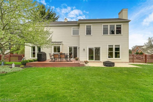 10287 Laura Lane, Twinsburg, OH 44087