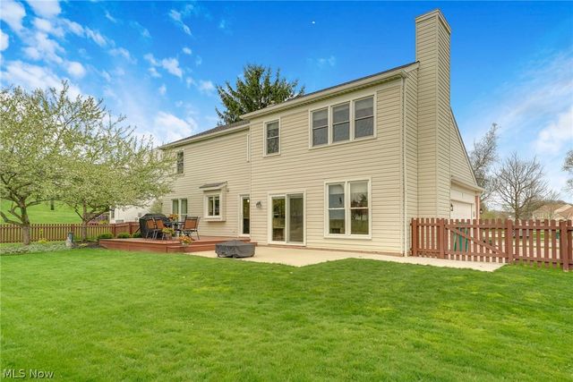 10287 Laura Lane, Twinsburg, OH 44087