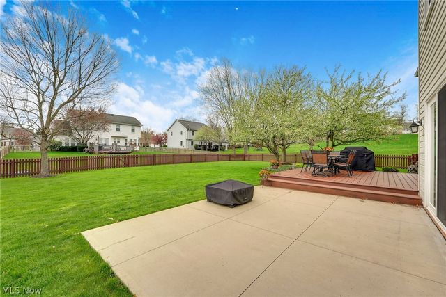 10287 Laura Lane, Twinsburg, OH 44087