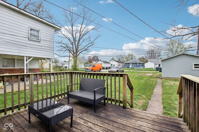 142 S 4th Avenue, Beech Grove, IN 46107