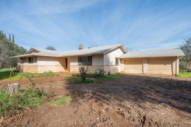 8743 Airport Road, Redding, CA 96002