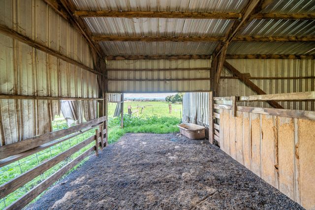 8743 Airport Road, Redding, CA 96002