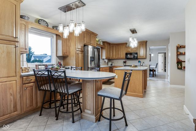 413 N Gray Road, Connersville, IN 47331