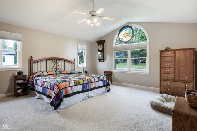 413 N Gray Road, Connersville, IN 47331