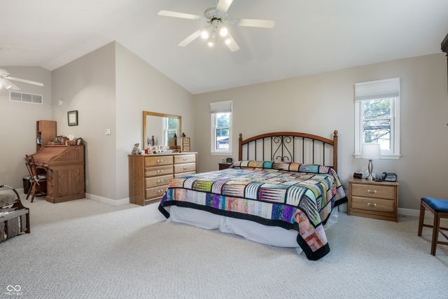 413 N Gray Road, Connersville, IN 47331