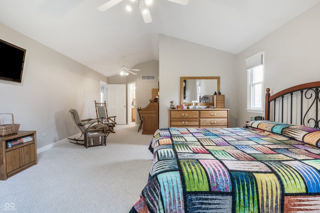 413 N Gray Road, Connersville, IN 47331