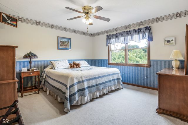 413 N Gray Road, Connersville, IN 47331