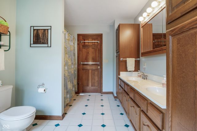 413 N Gray Road, Connersville, IN 47331