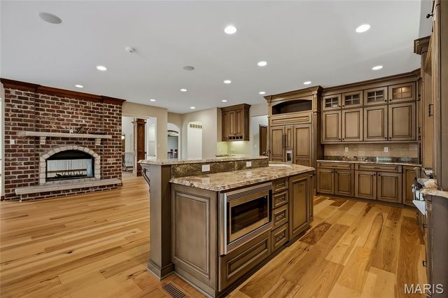 220 Northlind Drive, Defiance, MO 63341