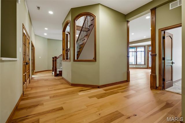 220 Northlind Drive, Defiance, MO 63341