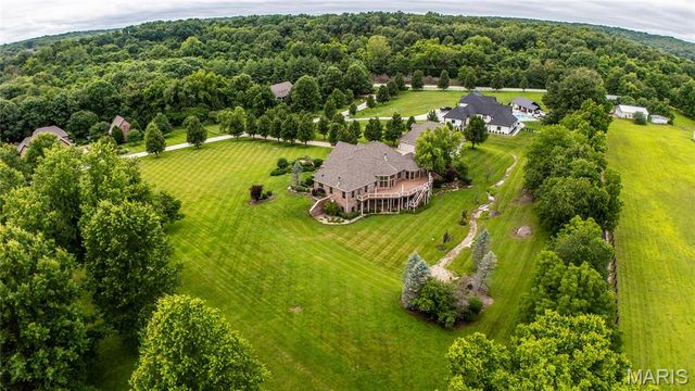 220 Northlind Drive, Defiance, MO 63341