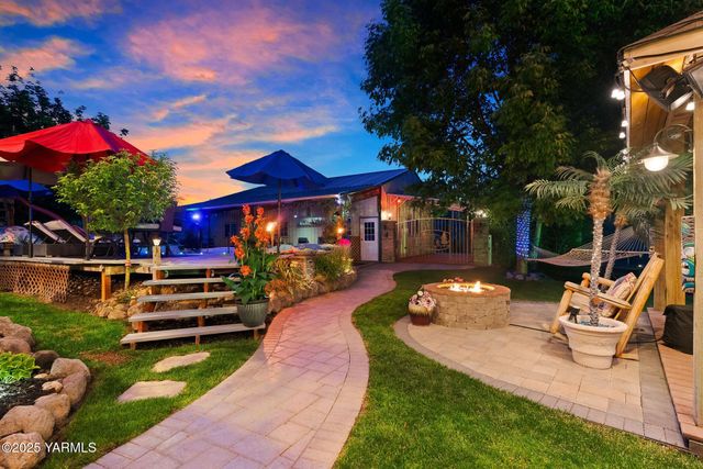 12900 Douglas Rd, Yakima, WA 98908