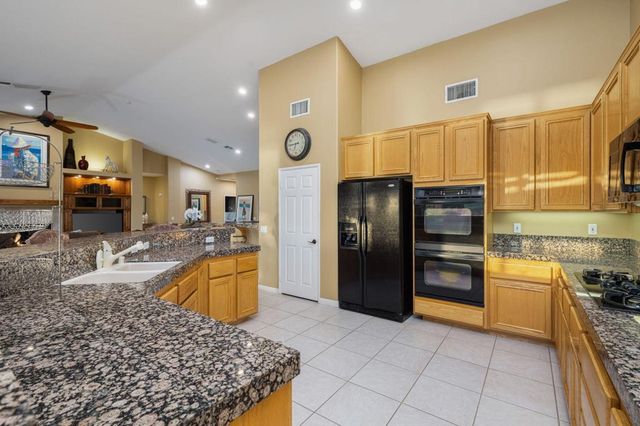 80282 Golden Horseshoe Drive, Indio, CA 92201