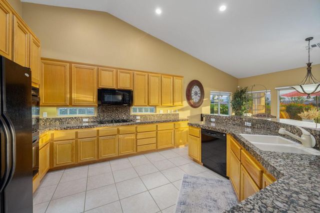 80282 Golden Horseshoe Drive, Indio, CA 92201