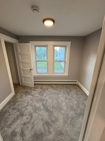 18 Brimsmead St, Marlborough, MA 01752