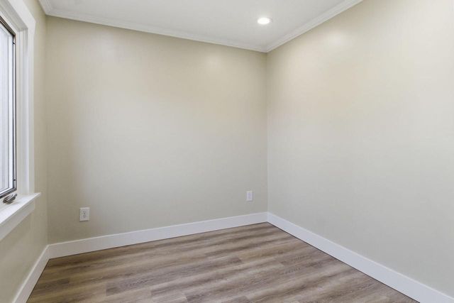 2251 S 73rd STREET, West Allis, WI 53219