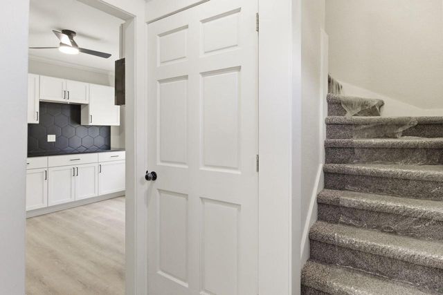 2251 S 73rd STREET, West Allis, WI 53219