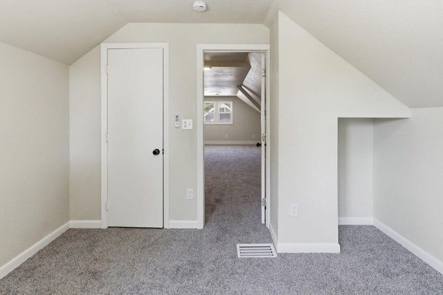 2251 S 73rd STREET, West Allis, WI 53219