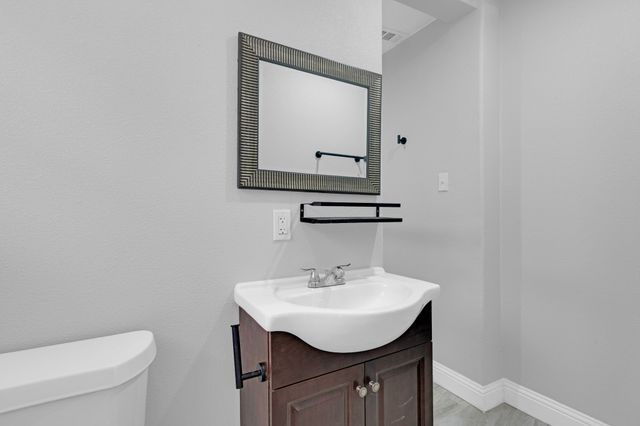 2013 Birdell Street, Fort Worth, TX 76105
