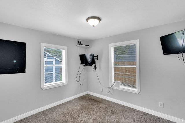 2013 Birdell Street, Fort Worth, TX 76105