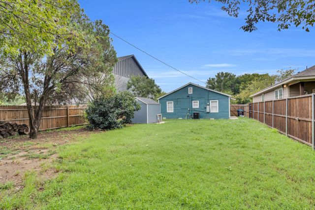 2013 Birdell Street, Fort Worth, TX 76105