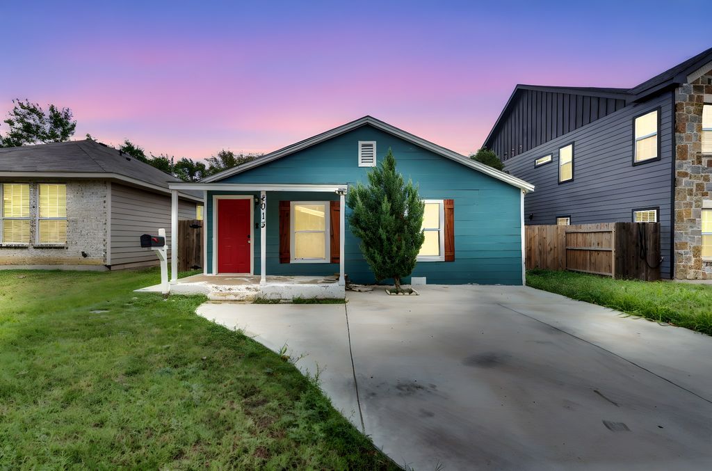 2013 Birdell Street, Fort Worth, TX 76105