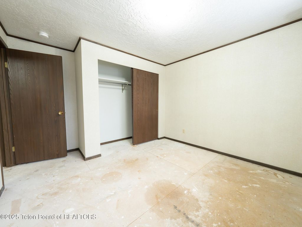 700 E PEARL Avenue, Jackson, WY 83001 photo 19