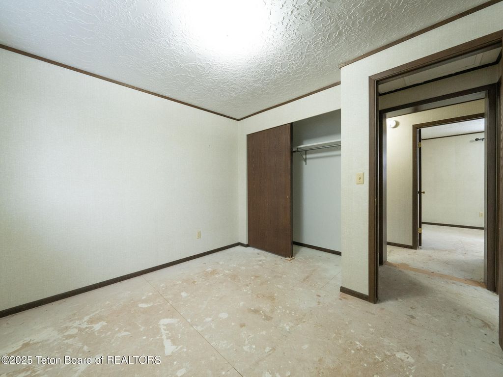 700 E PEARL Avenue, Jackson, WY 83001 photo 20
