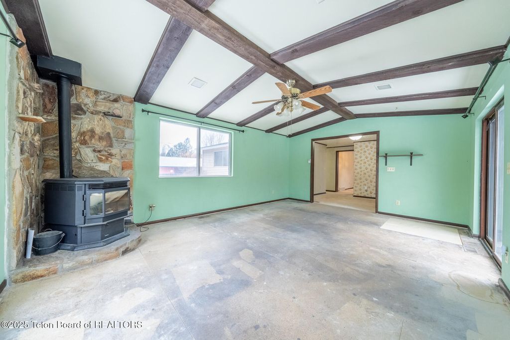 700 E PEARL Avenue, Jackson, WY 83001 photo 4