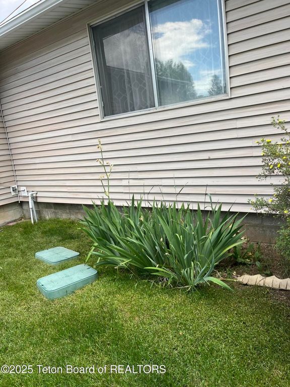 700 E PEARL Avenue, Jackson, WY 83001 photo 45