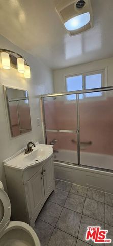 1227 S Holt Avenue, Los Angeles, CA 90035