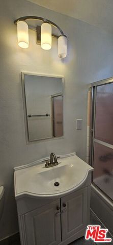 1227 S Holt Avenue, Los Angeles, CA 90035