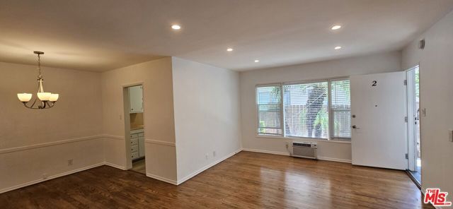 1227 S Holt Avenue, Los Angeles, CA 90035