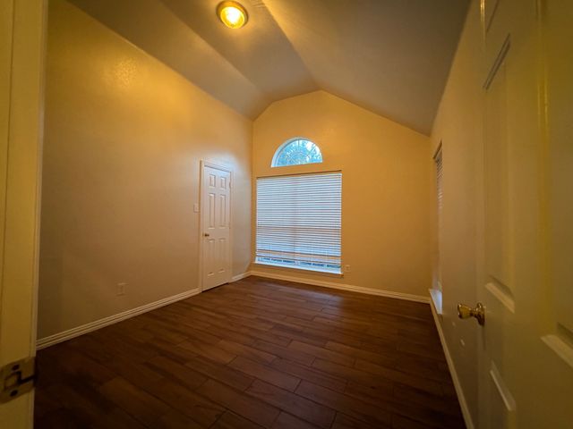 4701 Seachest Lane, Arlington, TX 76016