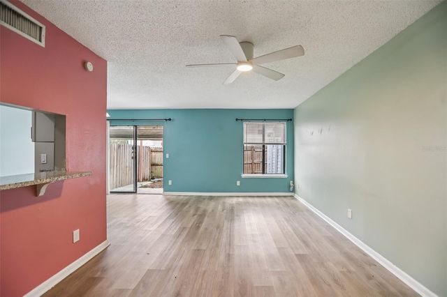 1310 MOUNTAINVIEW DRIVE 105, Tampa, FL 33612