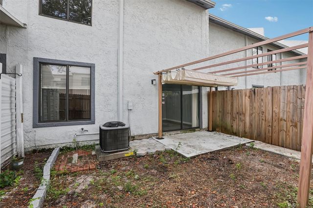 1310 MOUNTAINVIEW DRIVE 105, Tampa, FL 33612