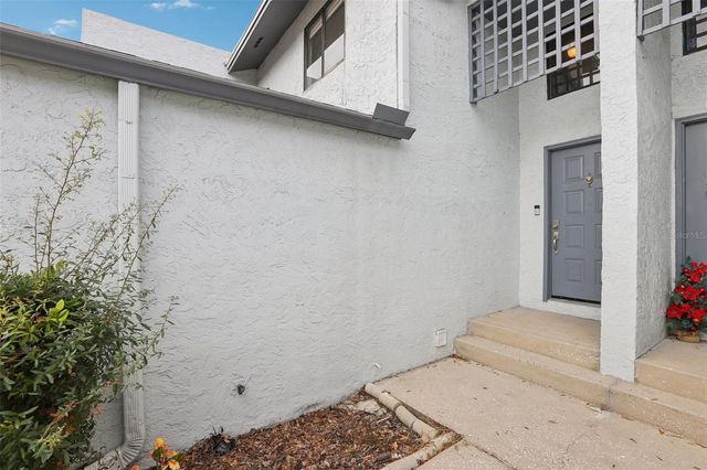 1310 MOUNTAINVIEW DRIVE 105, Tampa, FL 33612