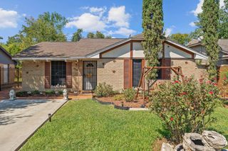 11055 Vailview Drive, Houston, TX 77016