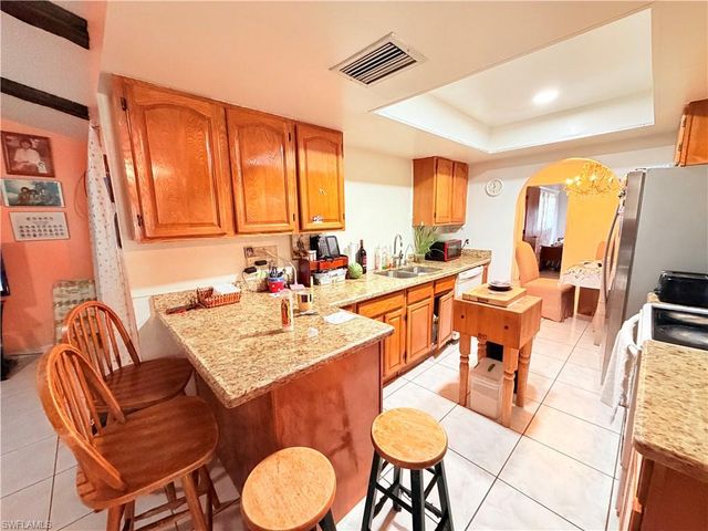 1439 15th ST, Cape Coral, FL 33990