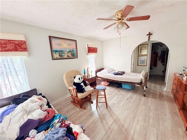 1439 15th ST, Cape Coral, FL 33990